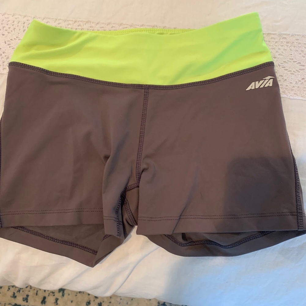 Avia xs yoga/running shorts
